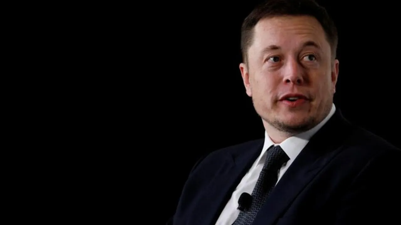 Musk Offloads Tesla Shares Worth $1.1 Billion After Twitter Poll Troll