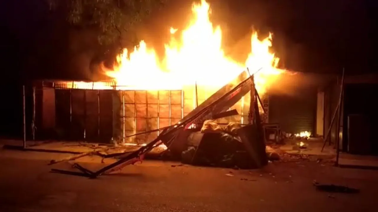 Shops gutted due to fire outbreak in Sundargarh