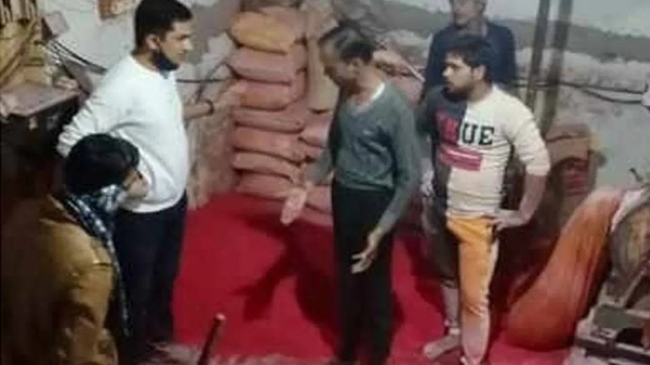 Fake Spice Factory Using Acid, Donkey Dung Busted In Uttar Pradesh