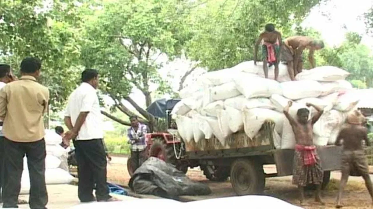 Slow pace of farmers' registration for Kharif crop raises concerns