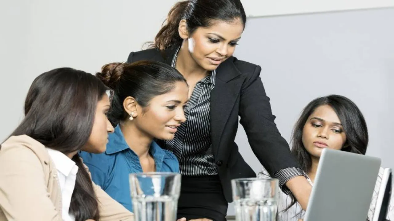 Female-dominated workplaces offer less flexible timing