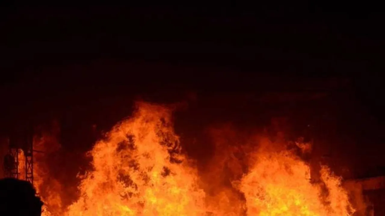 9 Killed In Railway Building Fire In Kolkata, PM Modi Condoles