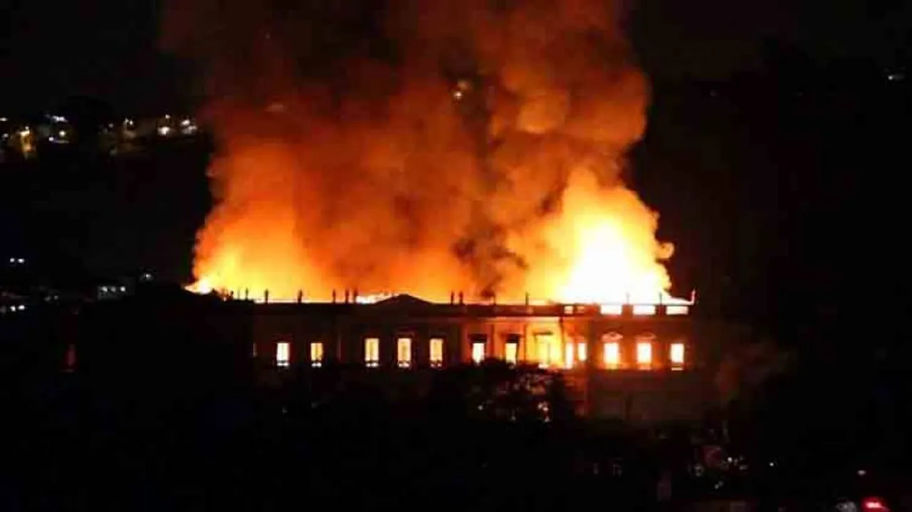Fire ravages 200-year-old Brazil museum