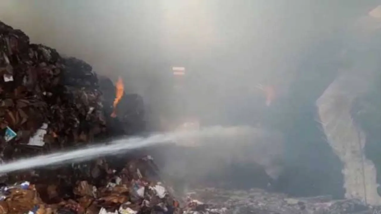Major fire breaks out at Emami Paper Mills in Odisha