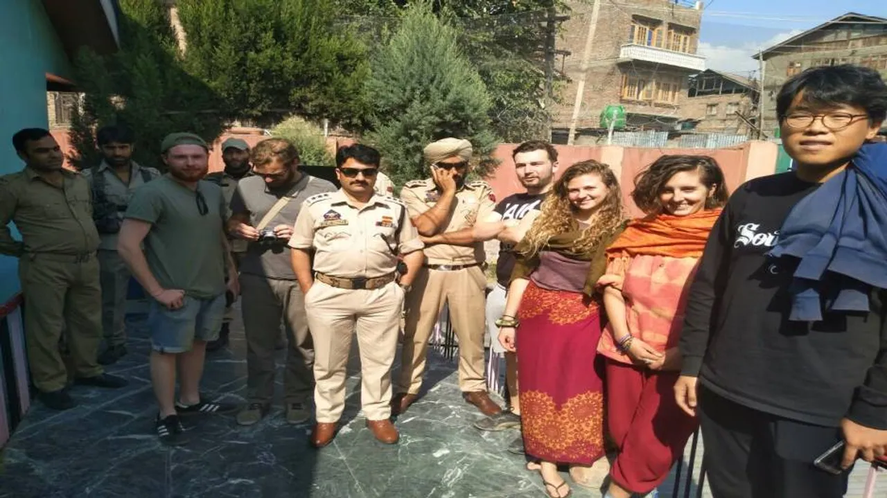 Six foreign tourists rescued by police