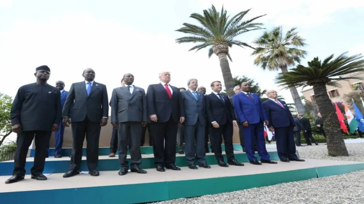 China slams G7 communique on East, South China Sea