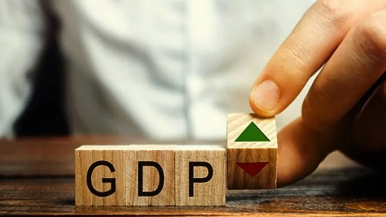 India's GDP May Grow At 11% In FY22: ADB