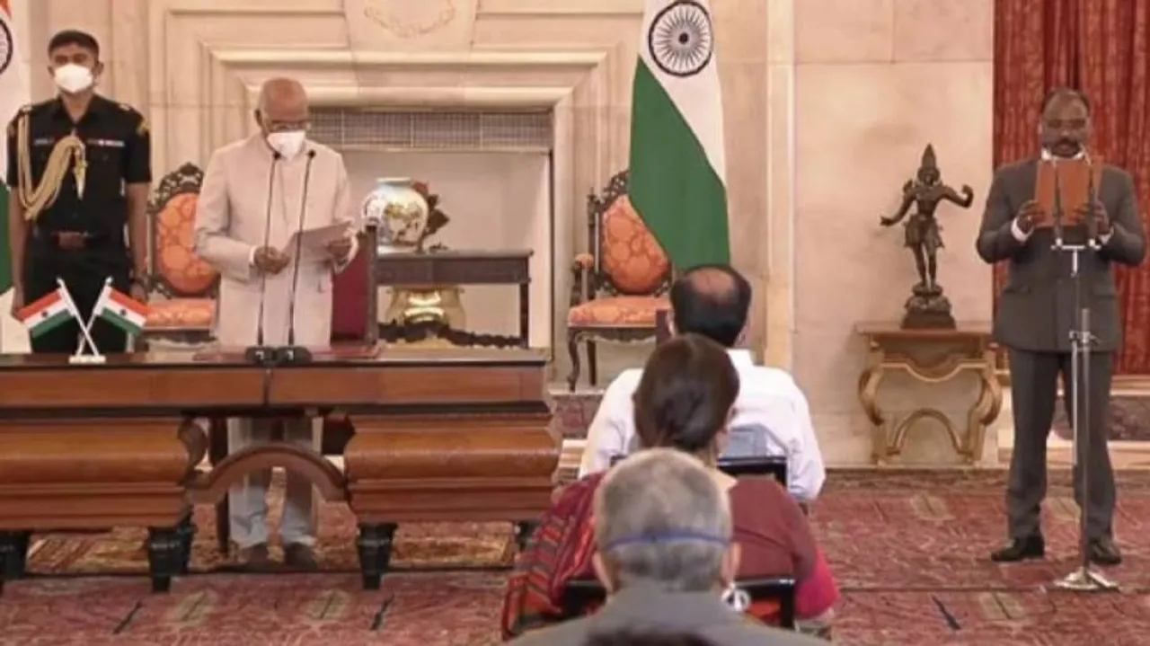 Former J&K Lt Governor GC Murmu Sworn In As Comptroller And Auditor General