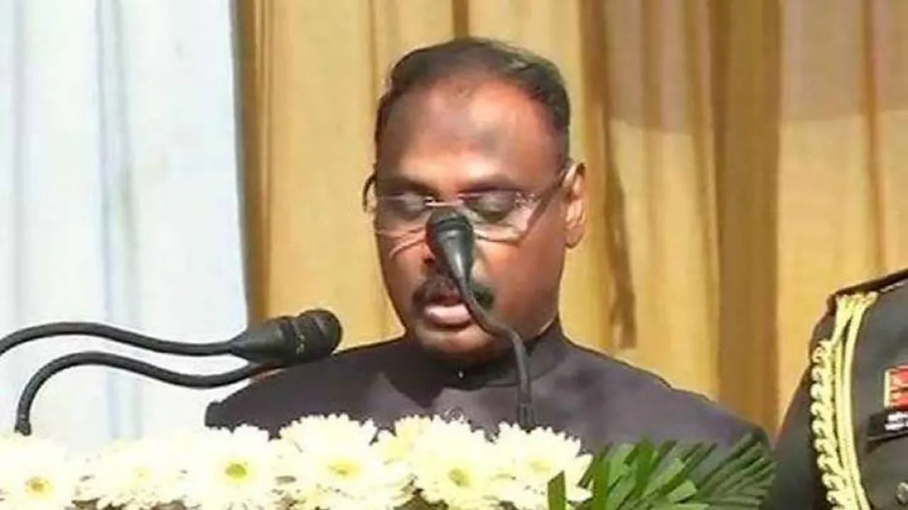 Girish Chandra Murmu From Odisha Takes Oath As Lt Governor of Jammu & Kashmir