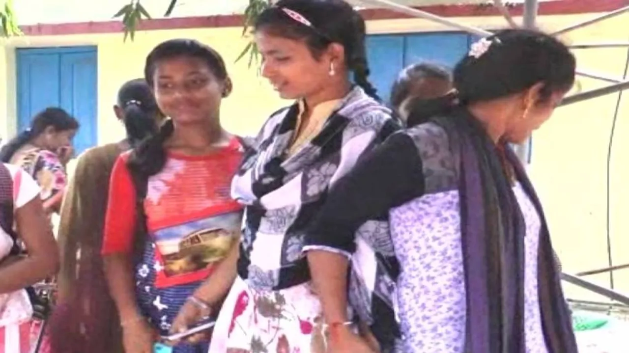 Unemployed girls duped on promise of jobs