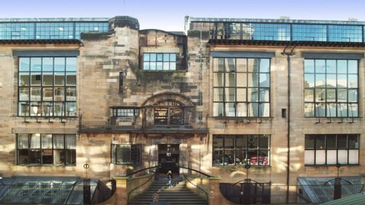 Major fire devastates Glasgow School of Art