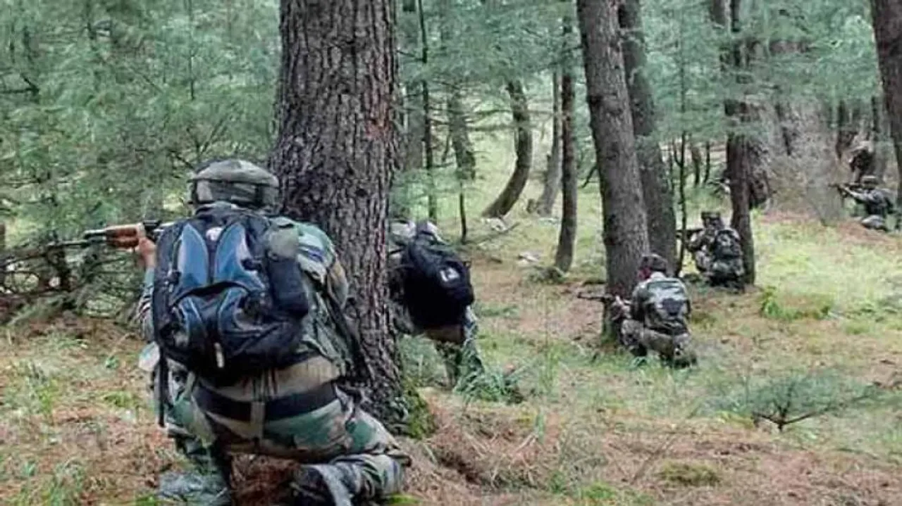 Militant killed in gunfight in J&K's Tral