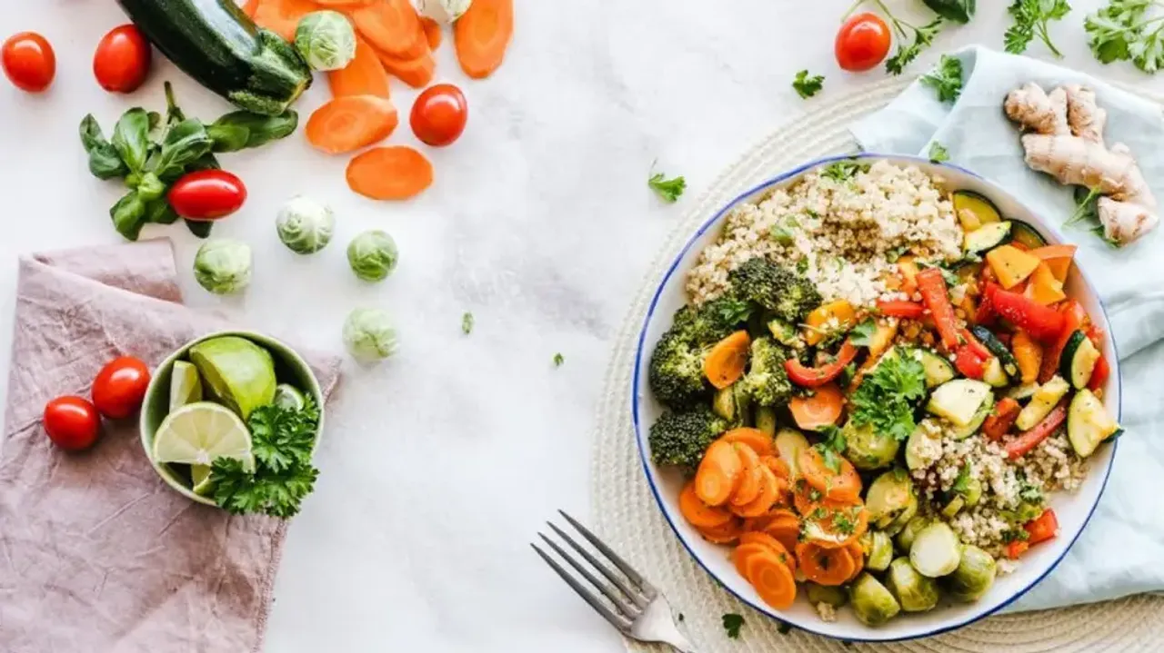Add these four foods to your daily diet to improve your gut health
