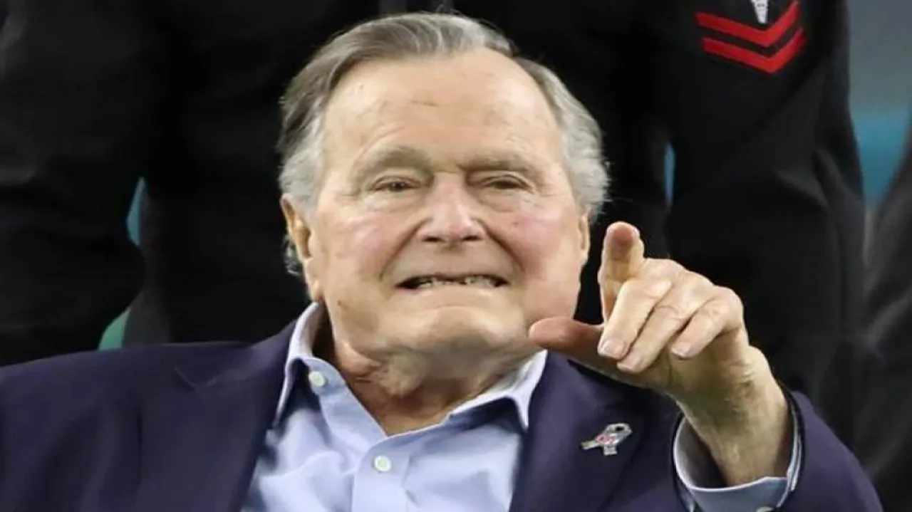George H.W. Bush hospitalised with low pressure
