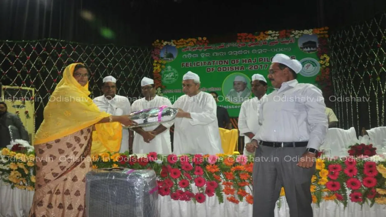 CM promises Haj House for pilgrims from Odisha
