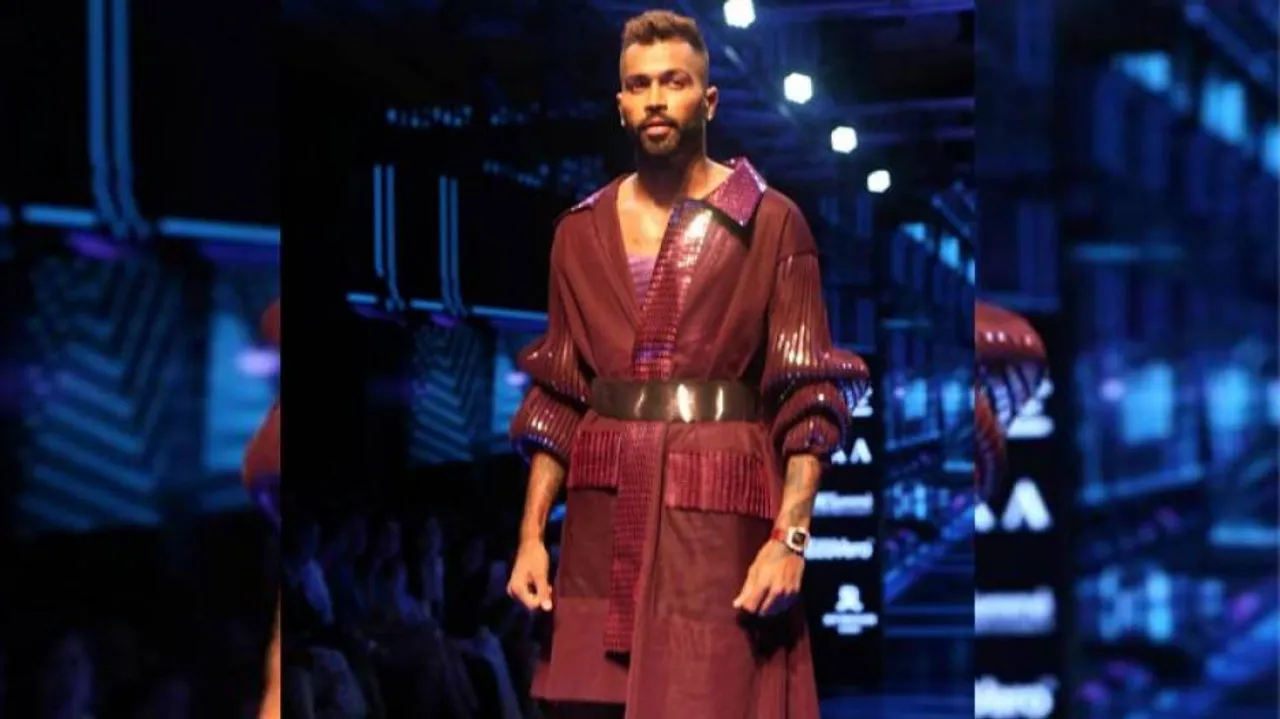 Hardik Pandya turns showstopper at Lakme Fashion Week
