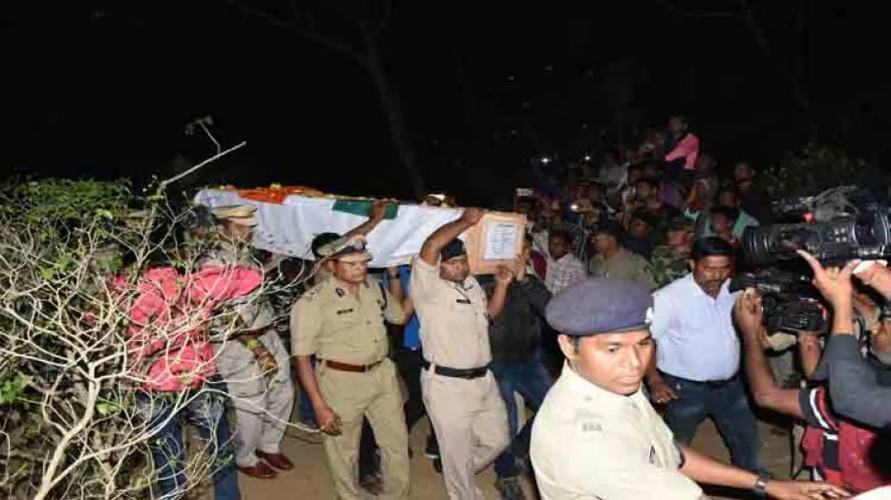 Mortal remains of Odia jawans martyred in Pulwama attack consigned to flames