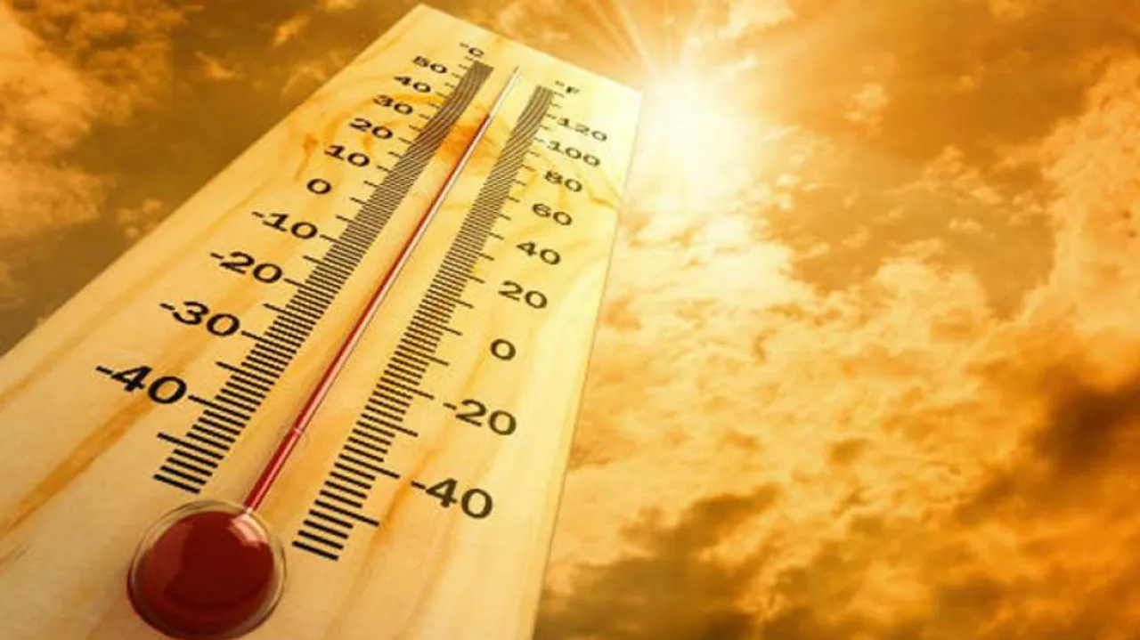 Heat Wave Sweeps North India, Mercury Climbs 40 Deg C