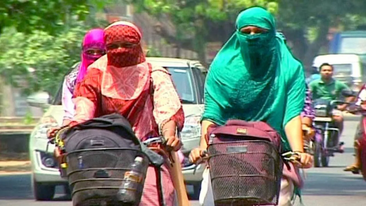 Red alert issued for heat wave in central India