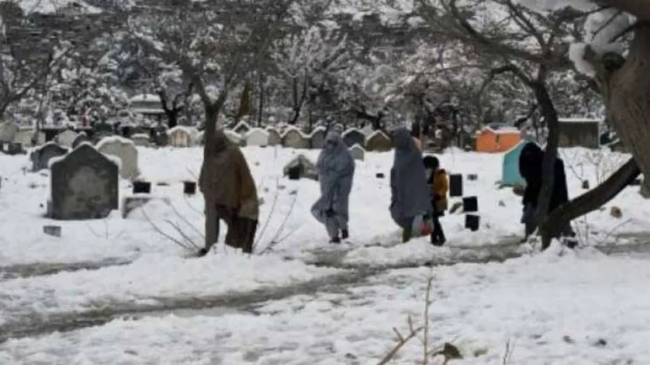 Heavy Snowfall, Rain Claim Nearly 84 Lives In Pakistan