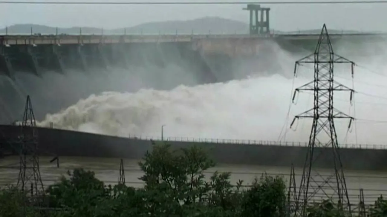 Odisha Flood Update: 4 More Gates Of Hirakud Dam Closed As Inflow Of Water Decreases
