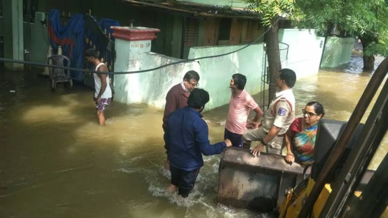2 Killed As Heavy Rain Inundates Hyderabad Again