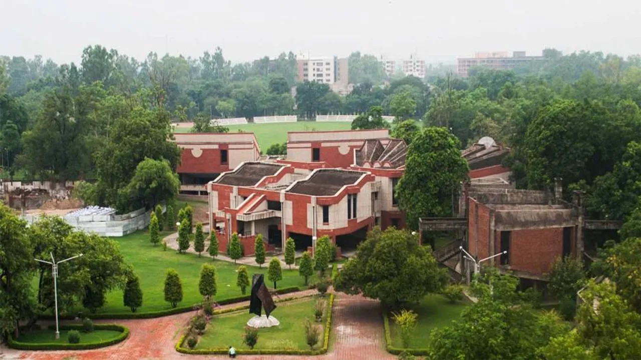 IIT Job for over 90 Non-Teaching Staff on direct recruitment basis: Apply now!