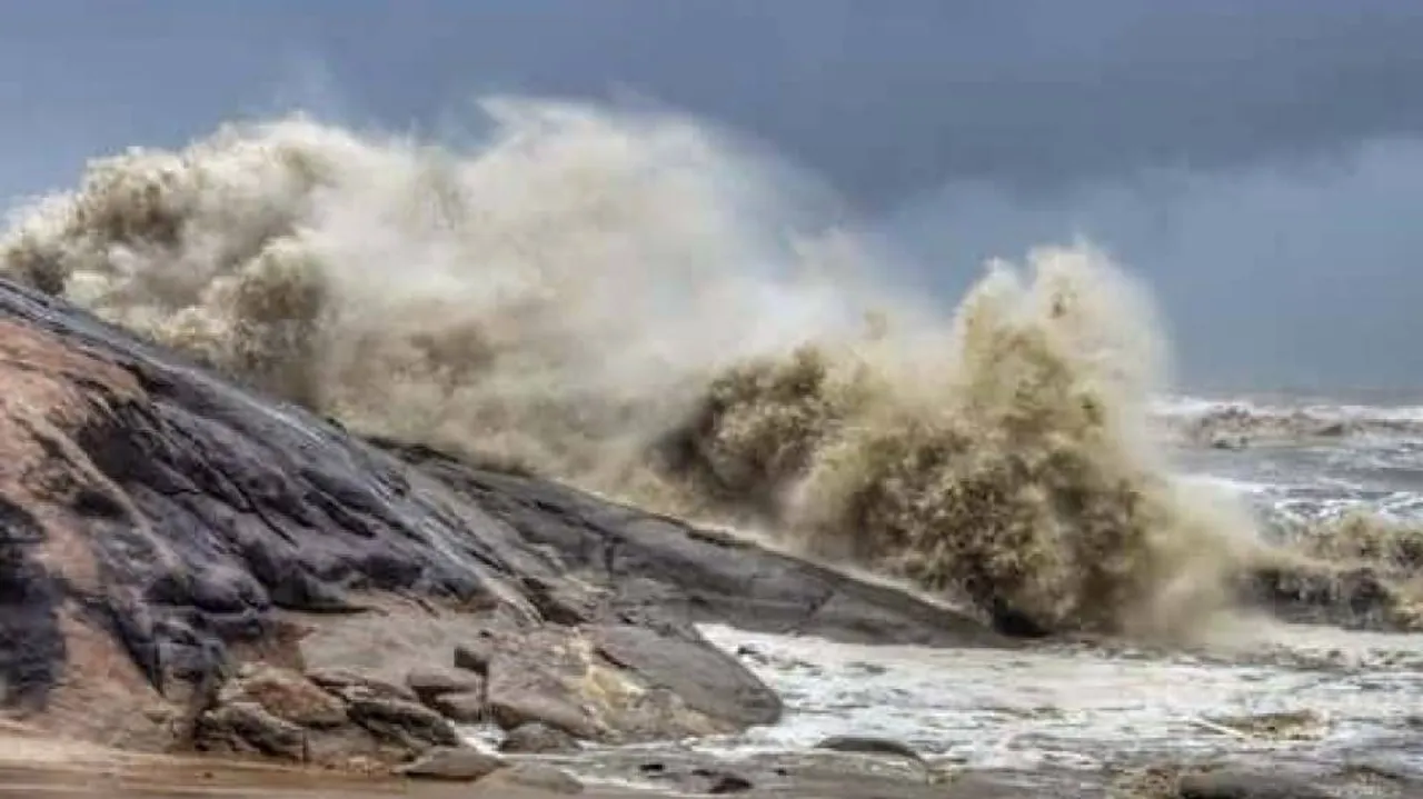 Tauktae Intensifies Into 'Very Severe Cyclonic Storm', Yellow Alert Issued For Gujarat Coast: IMD