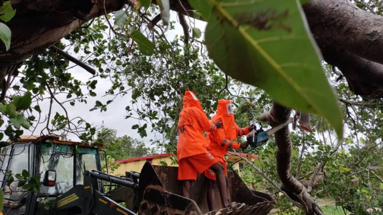 Cyclone Yaas: Restoration, Rescue Operations Begin On War-Footing In Storm-Hit Odisha-WB