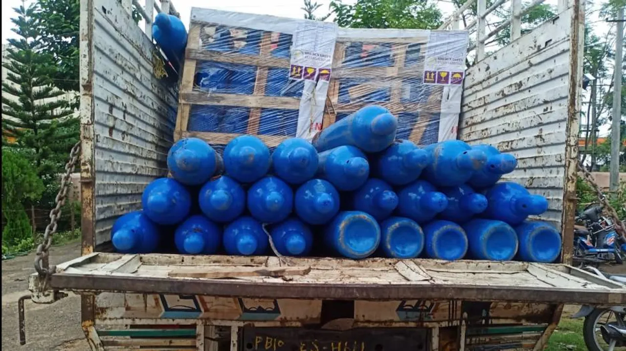 Ganja Worth Over Rs 1 Crore Seized From Oxygen Cylinder Laden Truck In Odisha