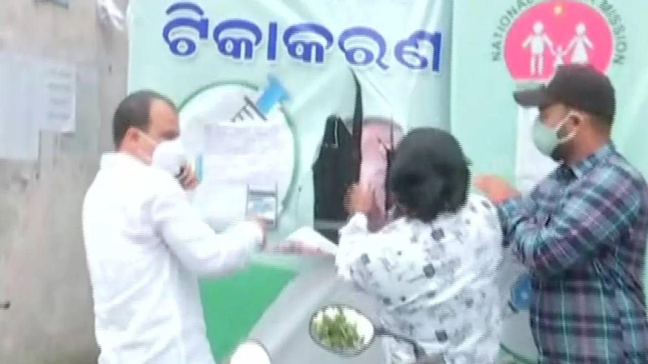 Poster Row: BJP Activists Protest At Vaccination Centres, Tear Up CM Naveen’s Pics