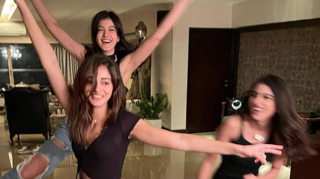 Girl’s Night Out: Ananya Panday, Shanaya Kapoor And Navya Naveli Nanda Have A Blast