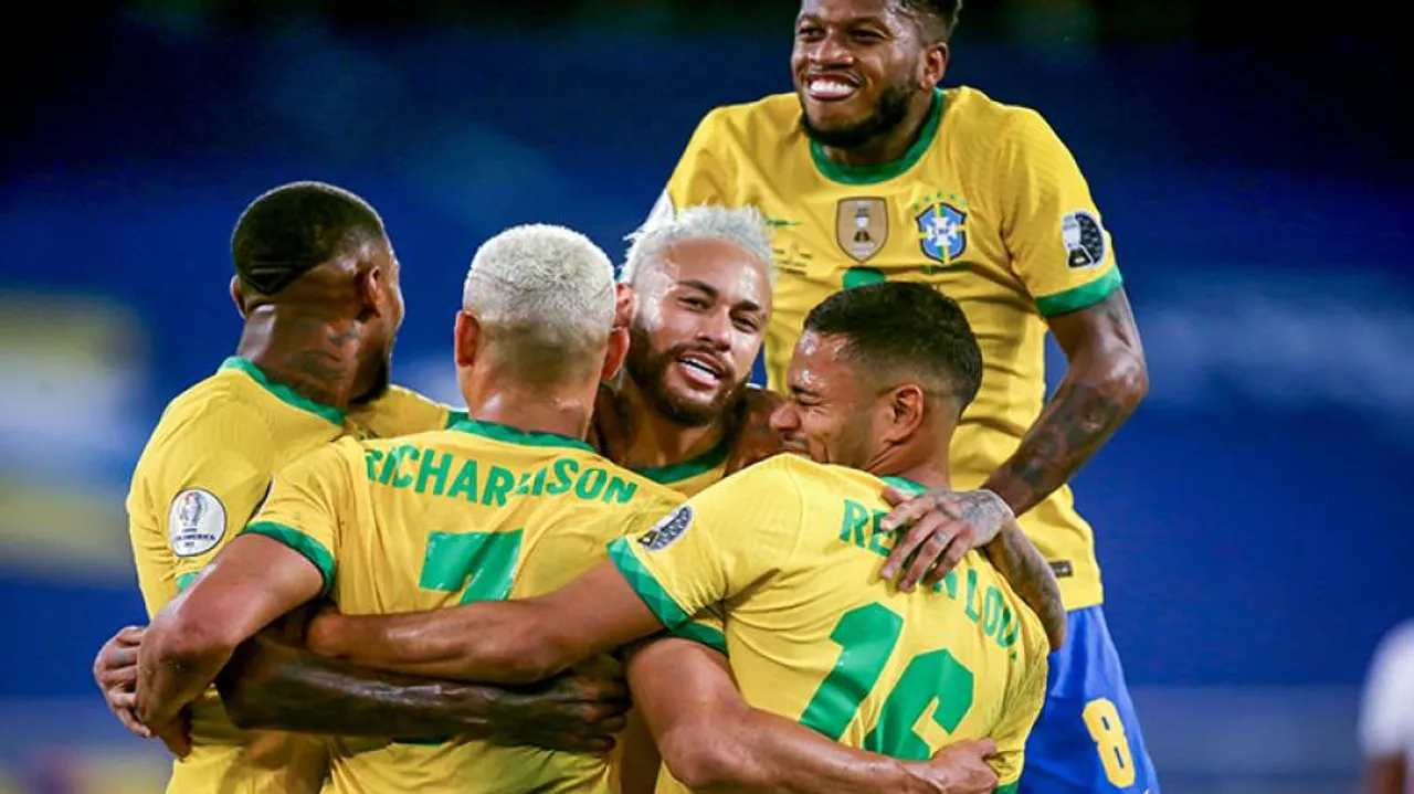Copa America: 10-Man Brazil Sink Chile To Secure Semi-Final Spot