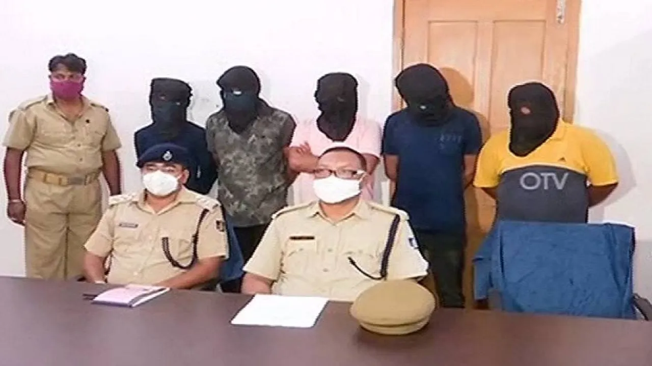 Odisha: Five Arrested Separately For Trading Brown Sugar, Ganja In Rourkela