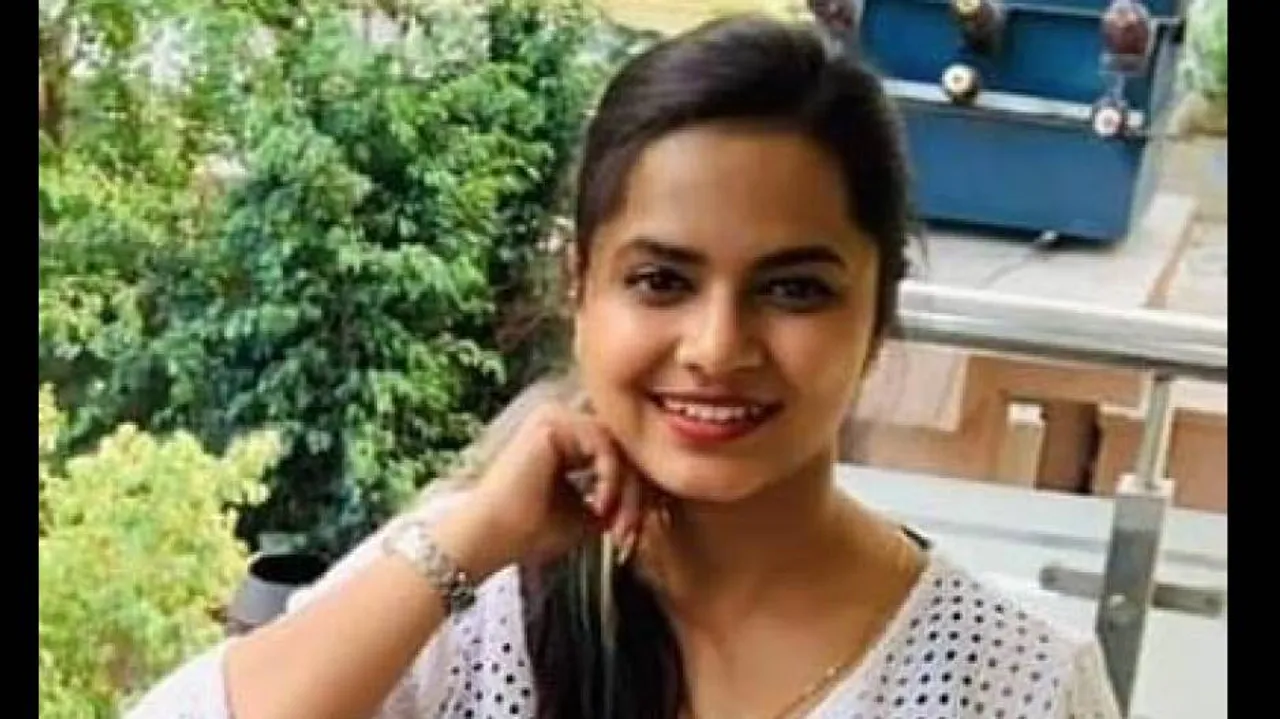 Popular Odia Singer Aseema Panda Anguished Over Rumours Of Her Accident, Death 