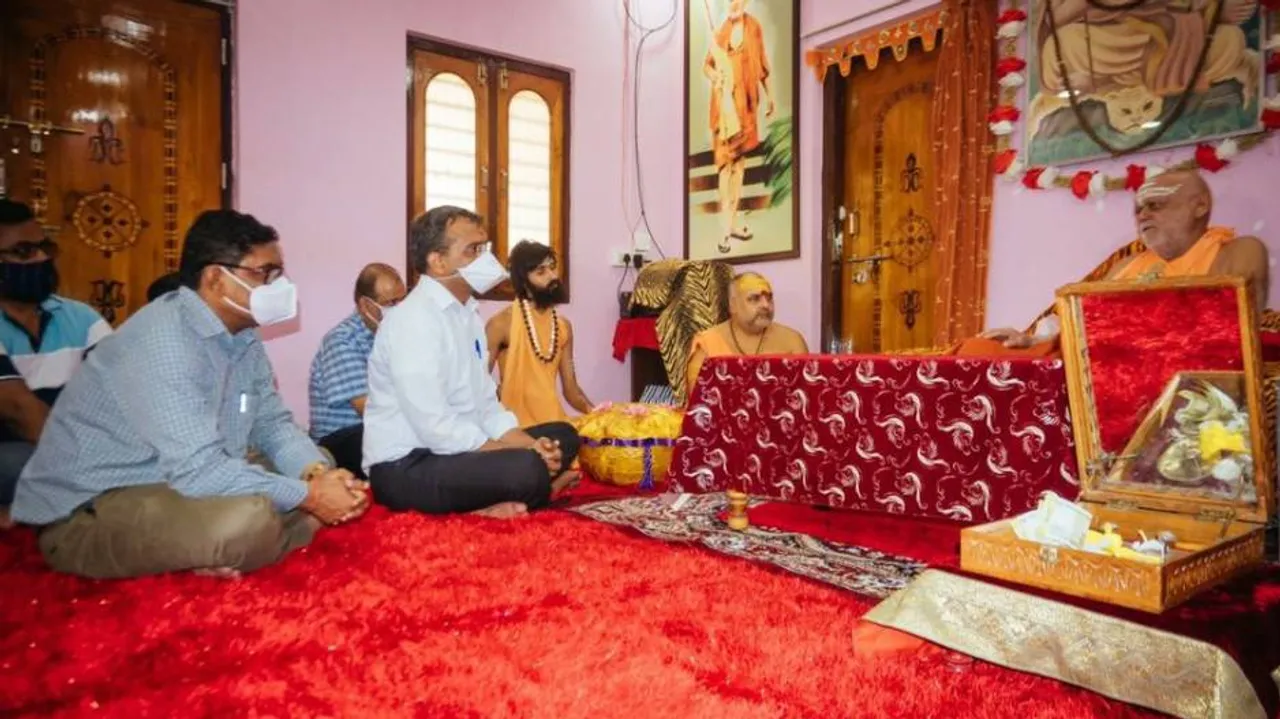 Puri Sankaracharya To Attend Rath Yatra, Appeals People To Watch Festival At Home