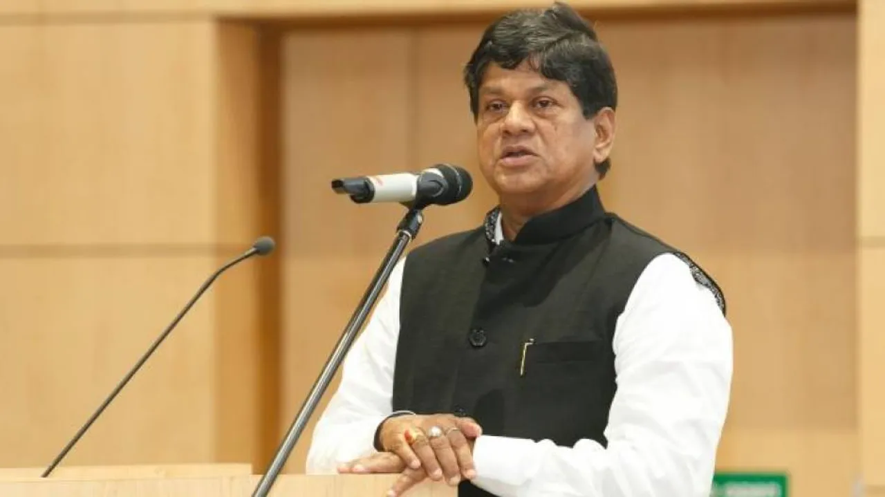Soumya Goes Berserk On Bobby, Pandian; Says Naveen Should Look Through ‘Third Eye’