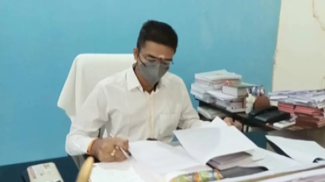 Kendu Leaf Smuggling: Six Booked For Attack Rairakhol ACF In Odisha’s Sambalpur 