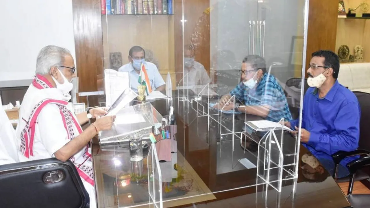 Odisha Teachers Demand 7th Pay Commission & Retirement Benefits, Meet Governor