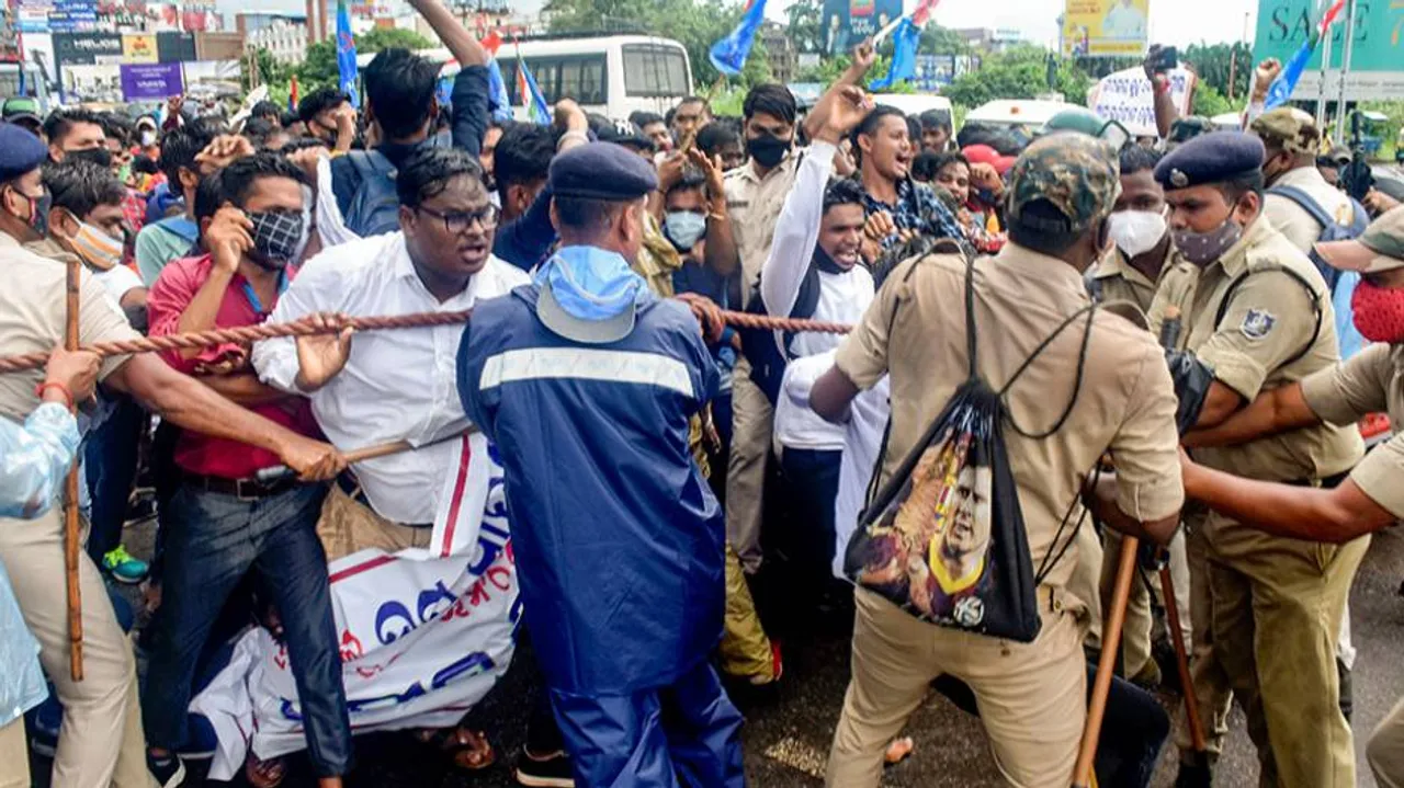 Students Protest in Bhubaneswar