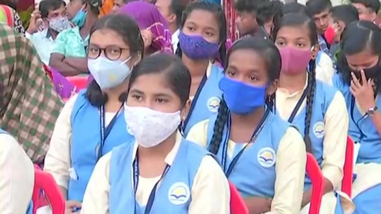 School Students In Odisha 