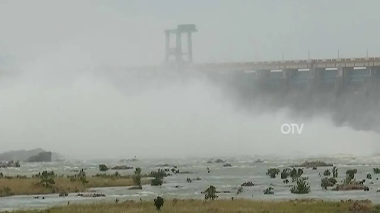 Flood Threat Looms Large In Odisha As Hirakud Dam Open 24 Sluice Gates