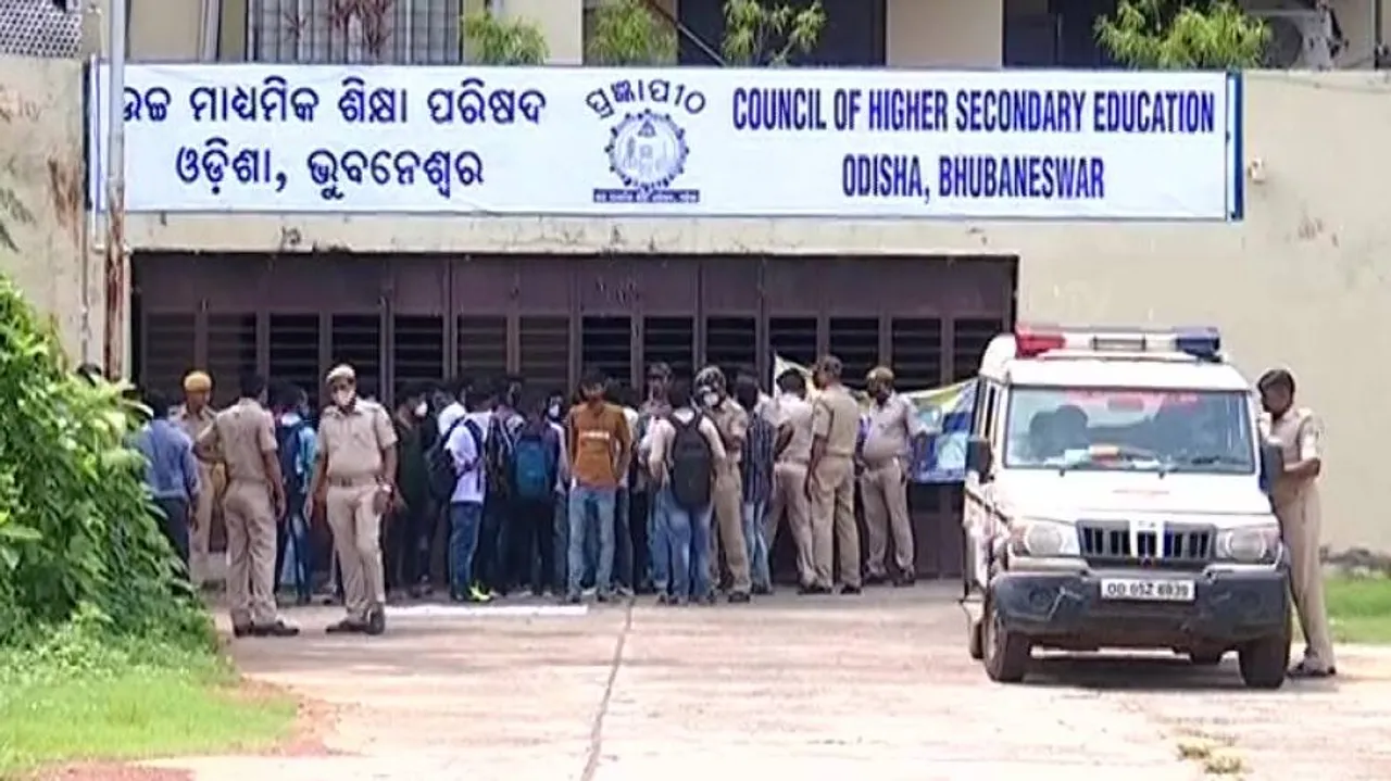 Girl Student In Odisha Slits Hand During Protest By Dropout, Ex-Regular Students At CHSE Office 