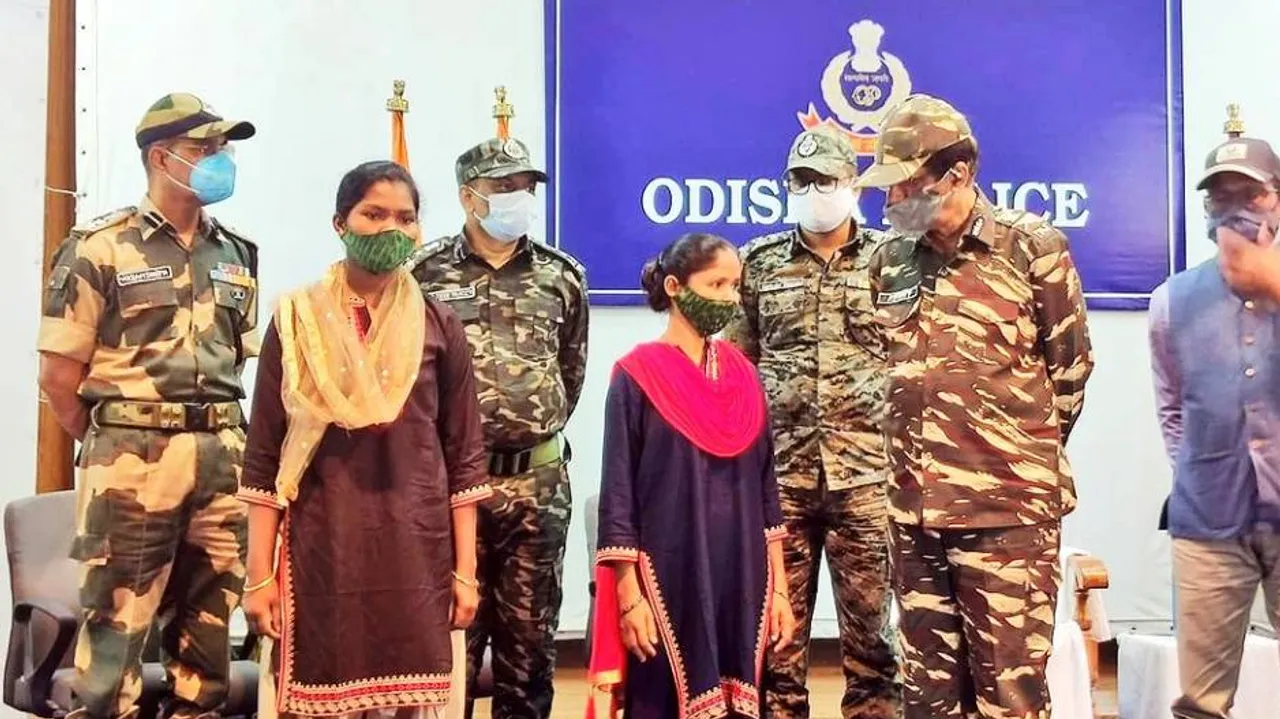 2 Women Maoists Surrender Before Odisha DGP