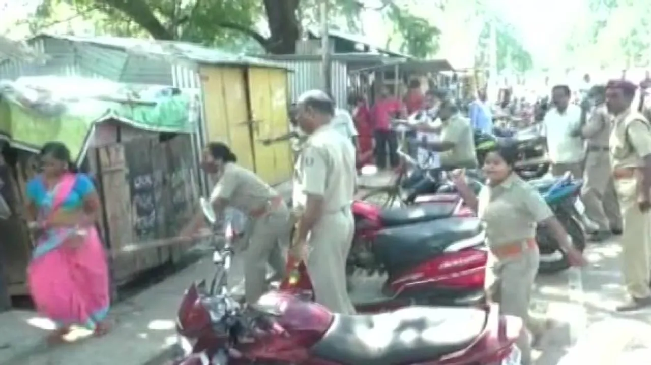 Police-Public Clash In Odisha's Narasinghpur Police Station, 4 Injured