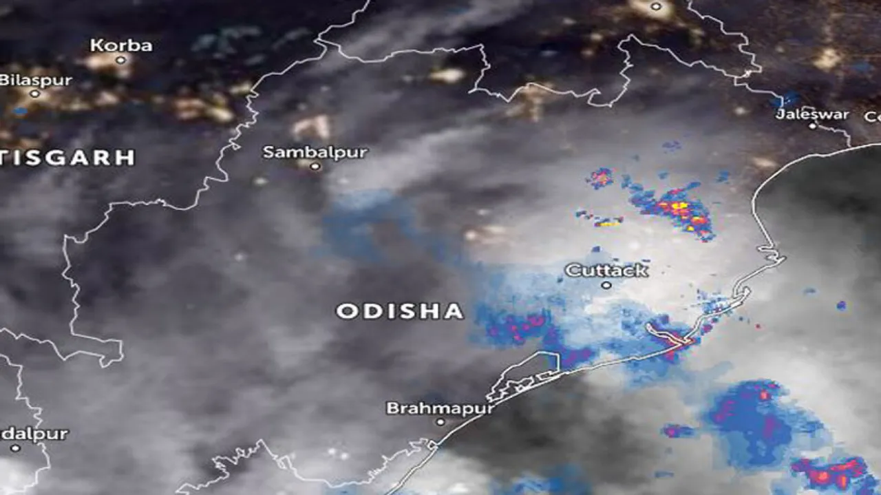 More Rain Bearing Clouds Approaching Bhubaneswar!