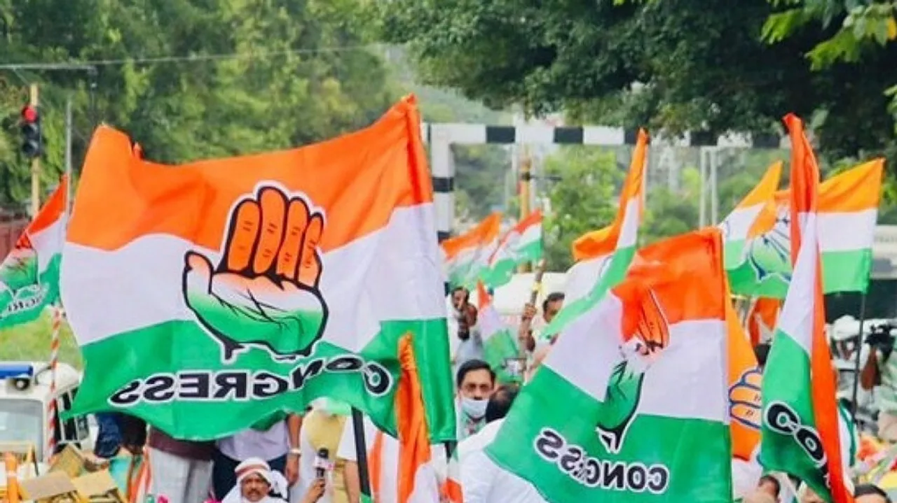 Several Congress Leaders In J-K Resign, Attack State Unit Chief Mir