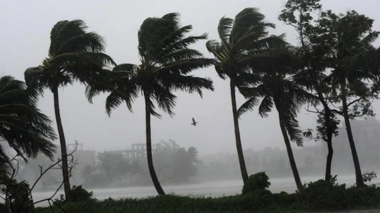 Cyclonic Storm On Dec 3!