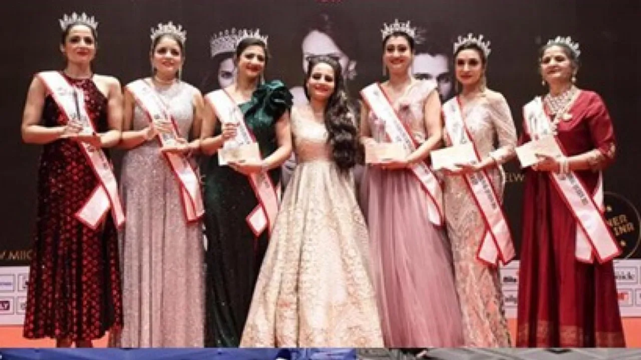 Dr. Jyotsana & Sharmistha Das crowned Mrs India International Queen 2021