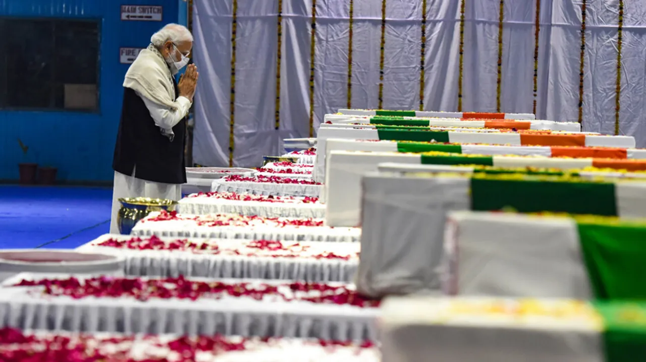 PM Modi Pays Homage To Crash Victims At Palam Airport